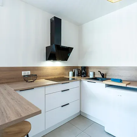 Apartamento Les Jardins De Livia - Agosta - 500m De La