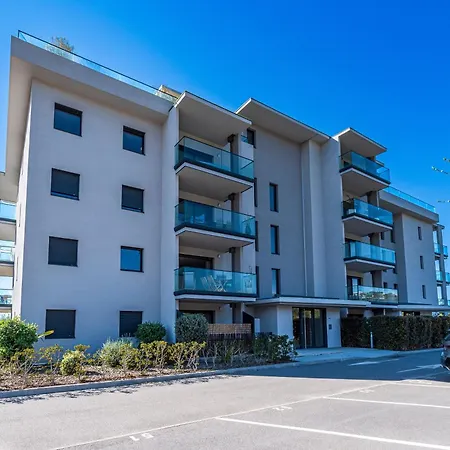 Apartamento Les Jardins De Livia - Agosta - 500m De La